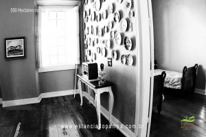 Os Serranos - Madrugada [VDownloader].00_04_40_00.Quadro060_976881b21e3bfd46ada65ce5f51afbe883269e8e.jpg